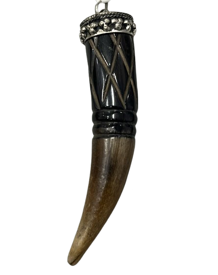 Cuerno Tibetano