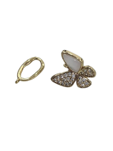 Cargar imagen en el visor de la galería, Broche Madre Perla Mariposa
