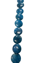 Cargar imagen en el visor de la galería, Apatita Coin Azul
